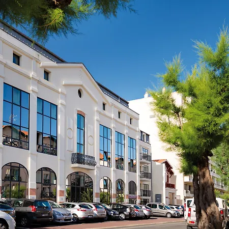 Lagrange Les Patios Eugénie Appart hôtel Biarritz