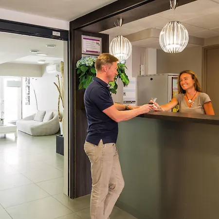 Lagrange Les Patios Eugenie Biarritz