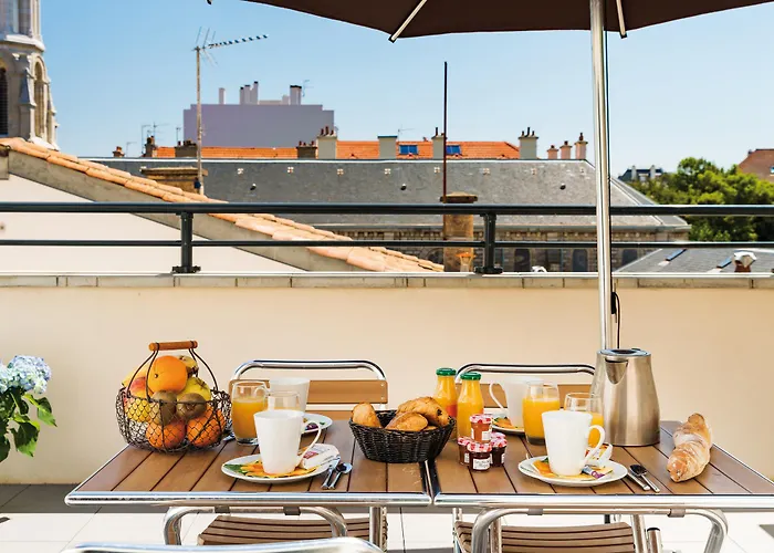 Aparthotel Lagrange Les Patios Eugenie