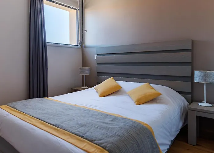 Lagrange Les Patios Eugenie מלון דירות