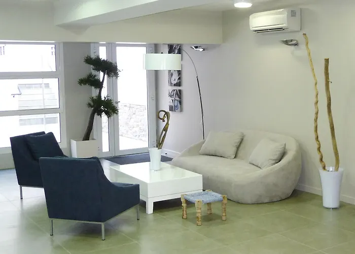 Lagrange Les Patios Eugenie Aparthotel Biarritz