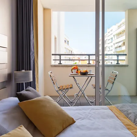 Lagrange Les Patios Eugenie 4* Биарриц