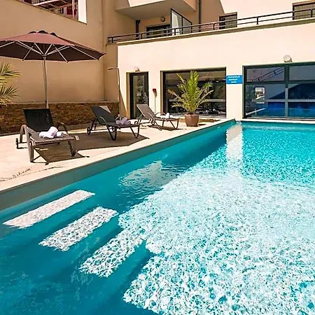 Lagrange Les Patios Eugenie 4*