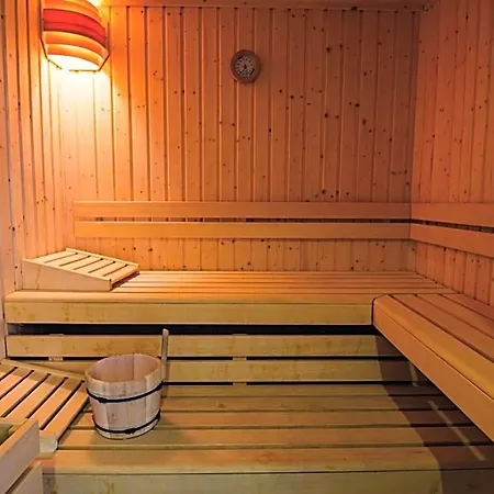 Apart-hotel Lagrange Les Patios Eugenie 4*
