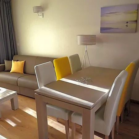 Lagrange Les Patios Eugenie Hotel apartamentowy Biarritz