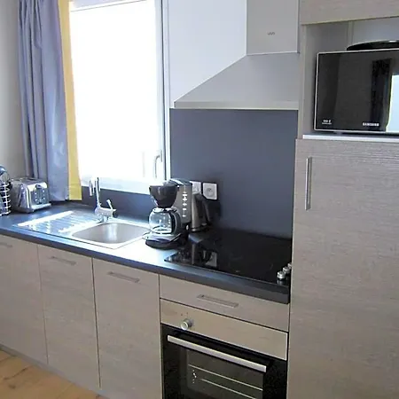 Lagrange Les Patios Eugenie 4*