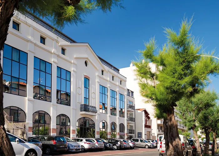 Lagrange Les Patios Eugenie Lägenhetshotell Biarritz