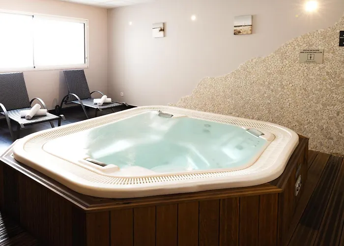 Appart hôtel Lagrange Les Patios Eugénie 4*