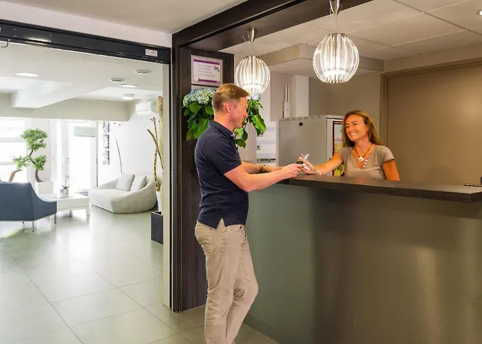 Lagrange Les Patios Eugenie Biarritz