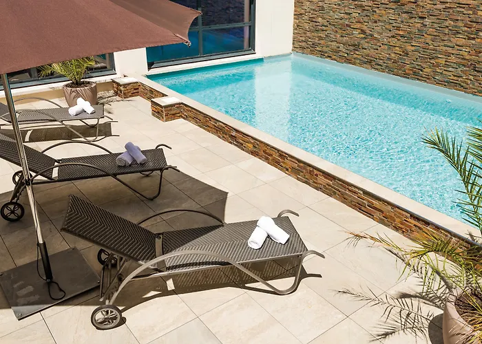 Lagrange Les Patios Eugénie Appart hôtel 4*